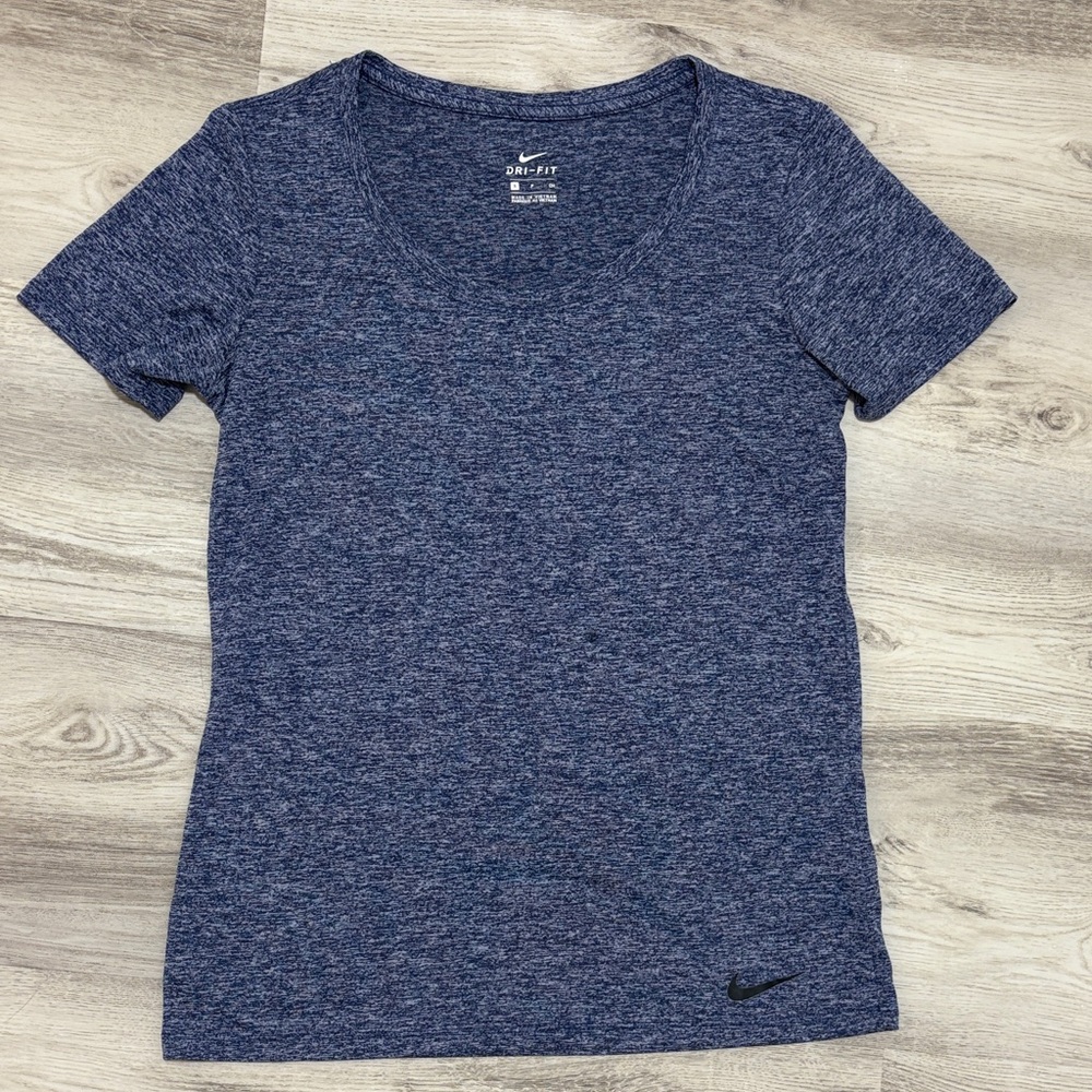 NIKE Dry Fit Tee